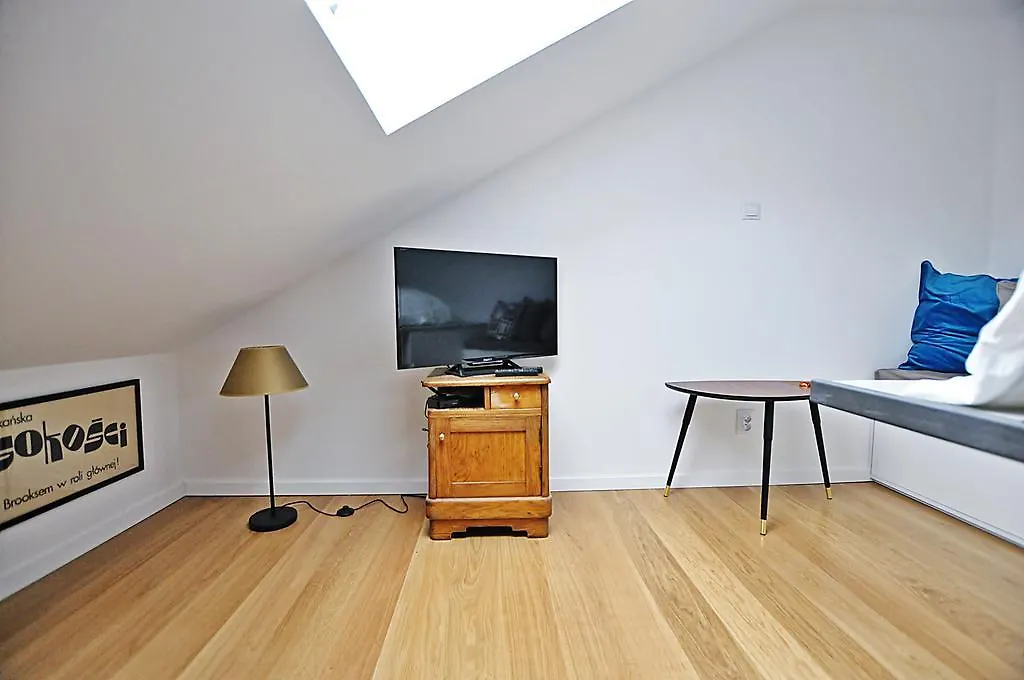 Apartment Eszeweria 3 Krakow 0*,  Poland